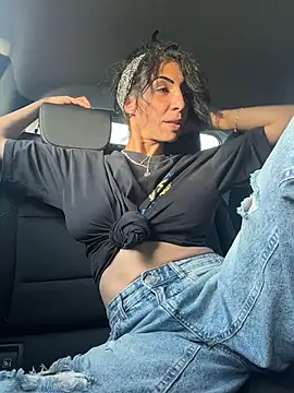 Soniaxxx31 online show from April 2026 05:31:01 PM