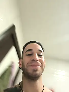 hazarcannn online show from March 2026 06:37:02 PM