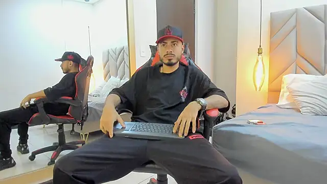 MatthewCullen online show from February 2026 07:47:02 PM