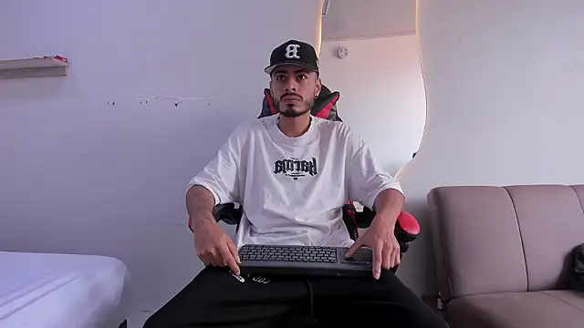 MatthewCullen online show from February 2026 08:41:01 PM