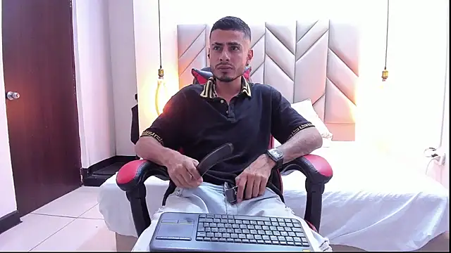 MatthewCullen online show from January 2026 10:16:02 PM