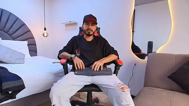 MatthewCullen online show from February 2026 09:37:02 PM