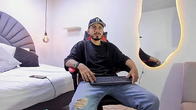 MatthewCullen online show from February 2026 04:34:02 AM