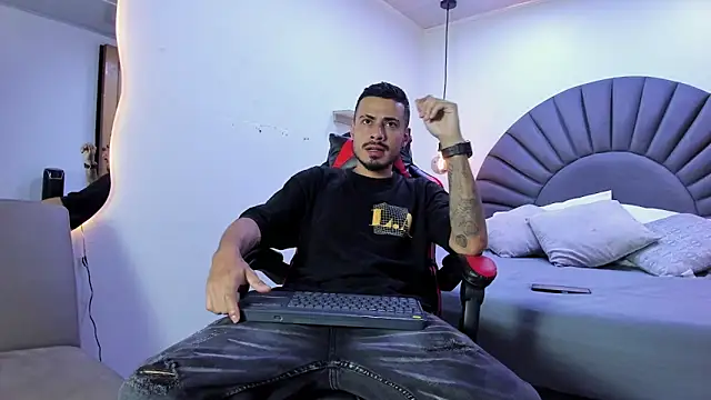 MatthewCullen online show from April 2026 04:08:02 AM