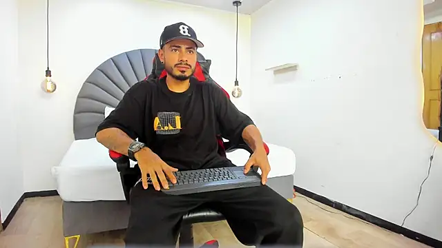 MatthewCullen online show from February 2026 07:55:02 PM