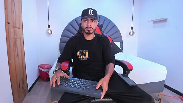 MatthewCullen online show from February 2026 09:28:01 PM