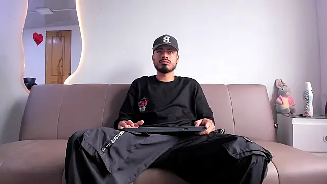 MatthewCullen online show from March 2026 08:41:02 PM