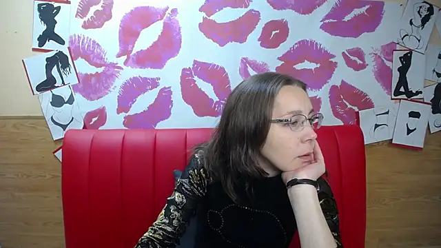 DaisyEdit online show from December 2025 06:12:02 AM