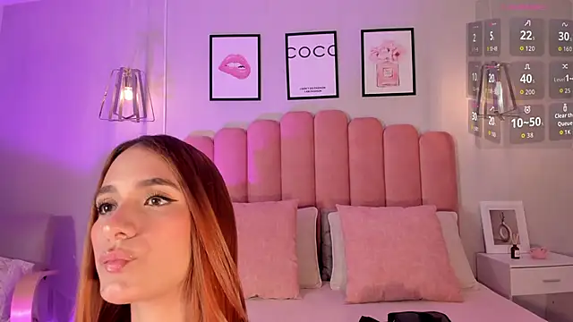 amaia foxx online show from May 2026 08:19:01 PM