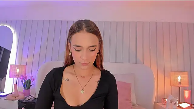 amaia foxx online show from May 2026 02:27:01 PM