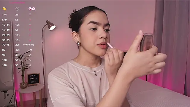 fluffycurls online show from February 2026 11:31:01 AM