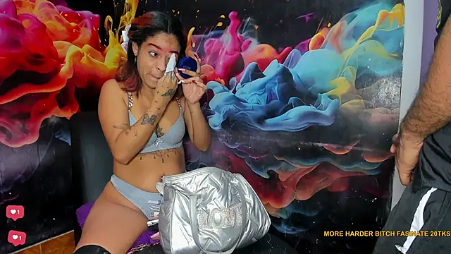 Snapshot of Melani__HoTT chatting on May 2026 10:08:02 PM Melani HoTT online show from May 2026 10:08:02 PM