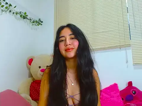 SiennaLorens online show from February 2026 02:17:02 PM