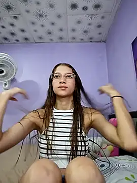 Vanneskk online show from December 2025 02:22:02 PM