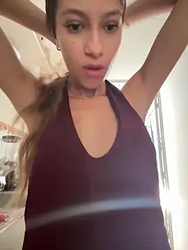 Vanneskk online show from March 2026 07:21:01 PM