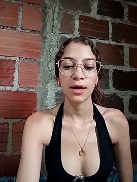 Vanneskk online show from February 2026 07:44:02 PM