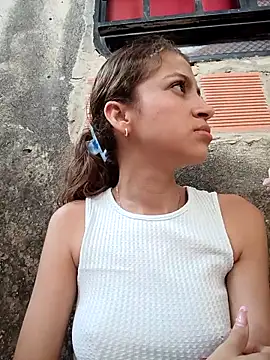 Vanneskk online show from March 2026 07:37:02 PM