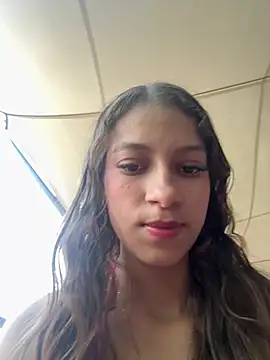 Vanneskk online show from March 2026 09:02:01 PM