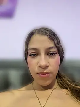 Vanneskk online show from April 2026 07:39:02 PM