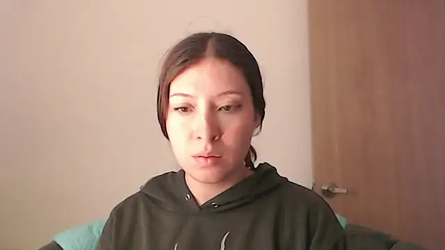 -Ivonny- online show from November 2025 08:31:02 PM