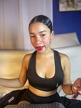 ZoeyFierce online show from May 2026 02:49:01 PM