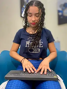 Snapshot of ZoeyFierce chatting on July 2026 07:47:02 PM ZoeyFierce online show from July 2026 07:47:02 PM