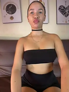 ZoeyFierce online show from February 2026 01:10:01 PM