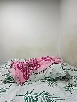 halaia555 online show from December 2025 04:36:02 AM