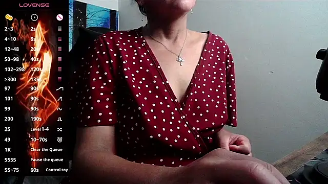 Snapshot of Whisperingfire chatting on June 2026 07:51:02 PM Whisperingfire online show from June 2026 07:51:02 PM