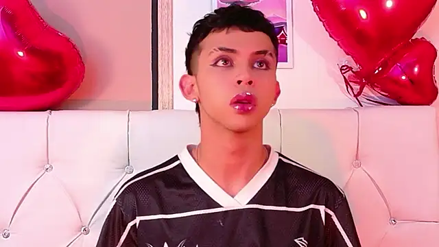 Prince Apolo online show from February 2026 08:39:01 PM