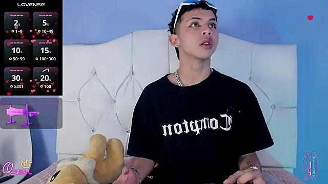 Prince Apolo online show from February 2026 08:29:01 PM