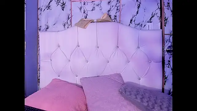 Prince Apolo online show from December 2025 10:26:02 PM