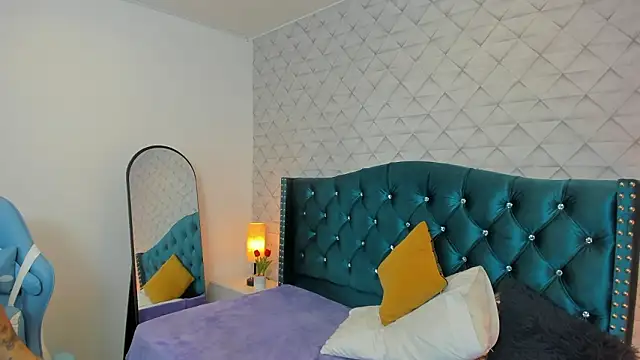 Valery jame online show from March 2026 07:04:01 PM