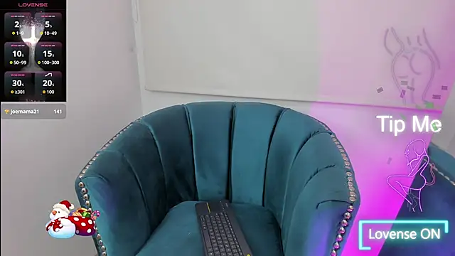 Snapshot of Valery_jame chatting on December 2025 08:37:01 PM Valery jame online show from December 2025 08:37:01 PM