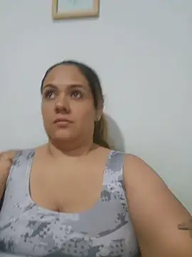 LoreinnFox online show from May 2026 09:47:02 PM