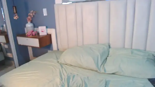 Chelseadow online show from April 2026 04:30:01 AM