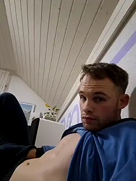 Patrick862001 online show from November 2025 10:43:02 PM