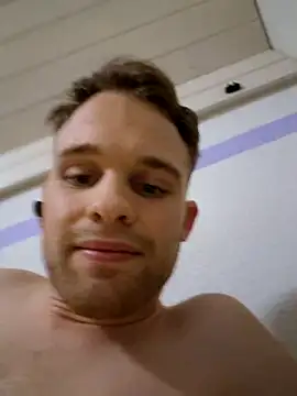 Patrick862001 online show from November 2025 07:58:02 PM