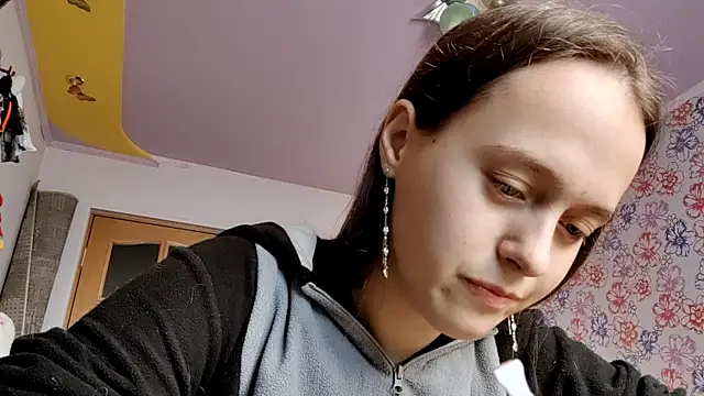 SophieHazely online show from December 2025 01:27:01 AM