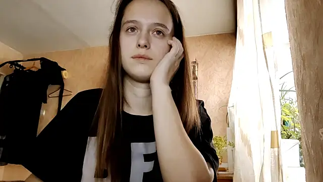 SophieHazely online show from December 2025 01:17:01 AM