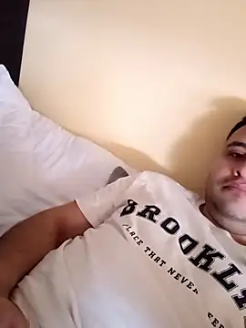 Snapshot of nene_Mr chatting on January 2026 09:49:01 AM nene Mr online show from January 2026 09:49:01 AM