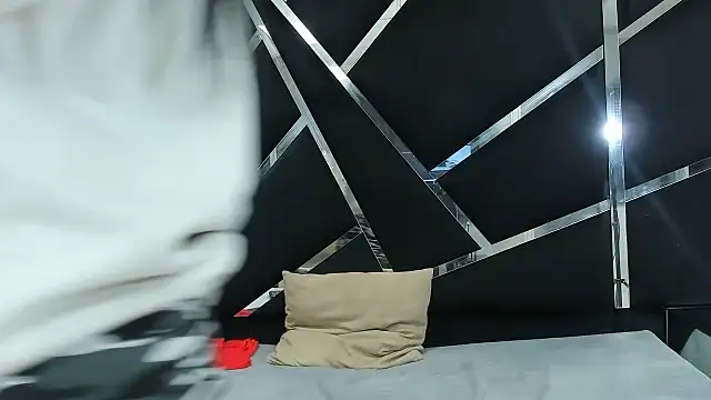 Alyssa Noah online show from January 2026 03:13:01 AM