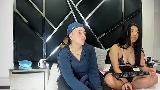 Alyssa Noah online show from April 2026 03:31:01 AM