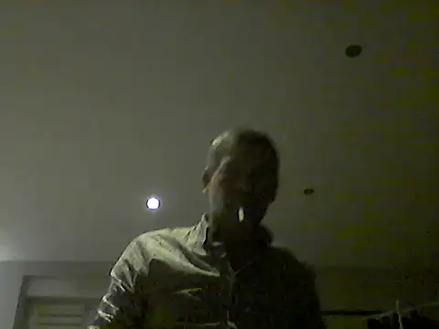 lorisaux online show from December 2025 09:37:02 PM