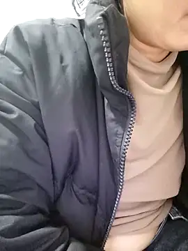 mimi2052 online show from December 2025 12:04:01 PM