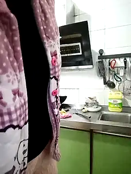 mimi2052 online show from December 2025 12:31:01 PM