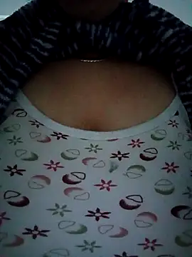 CuteBahar online show from November 2025 03:34:02 PM