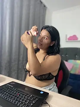 CATHA EF online show from December 2025 07:50:02 PM