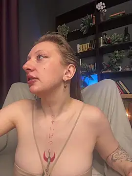 Helga vibe online show from December 2025 05:57:02 AM