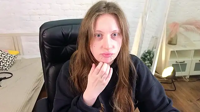 Helga vibe online show from February 2026 04:54:01 AM